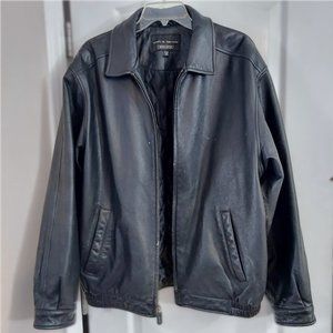 Black Leather Bomber Jacket - Men's Large